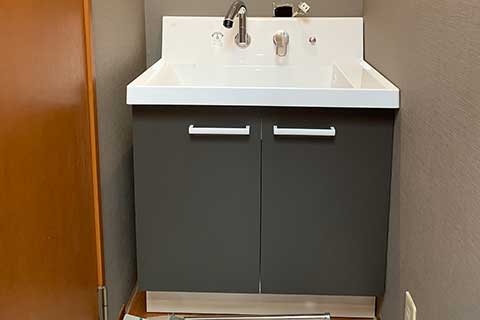 -カフェのトイレをイメージしたお洒落なトイレと洗面化粧台リフォーム-