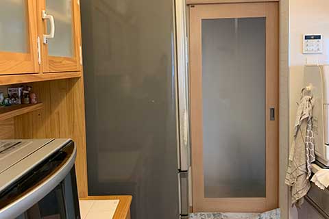-ペットの猫と安全に楽しく暮らす、戸建て住宅のペット対応リフォーム-