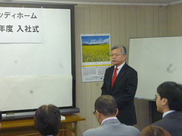 e15040302_03.jpg
