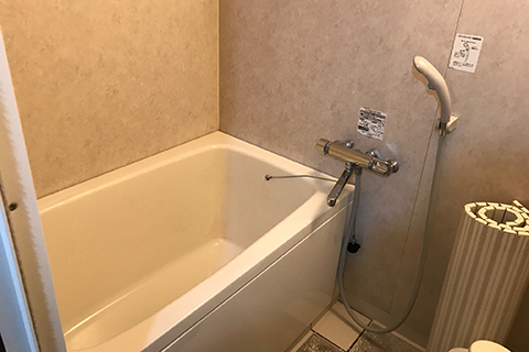 -水量の少ない便器と追い炊きのできるユニットバスでエコなお家にリフォーム-
