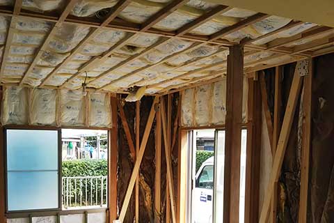 -木造住宅リフォームで和室を洋室のリビングダイニングと明るい子供部屋に-