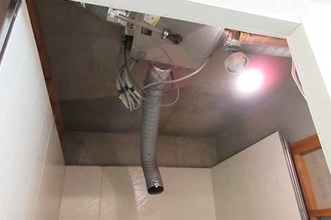 -マンションの水漏れ修理と浴室・トイレ・洗面のリフォーム-