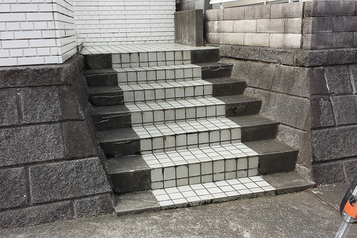 お庭のデザインと駐車場の使い勝手にこだわったエクステリアリフォームh150802_04.jpg