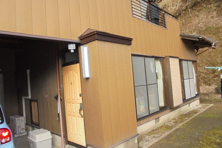 浴室を増設しLDKをリフォームして戸建住宅をワンルーム型の家にi150801_08.jpg