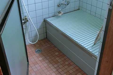 -窓・床・壁断熱と間取り変更で収納を増やすキッチン/LDKと水回りリフォーム-