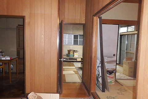 -木造二階建ての家を間取り変更で平屋にして和モダン住宅へリノベーション-