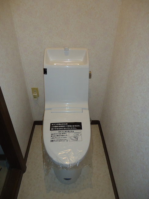 壊れたトイレを交換しましたf201309_02.jpg