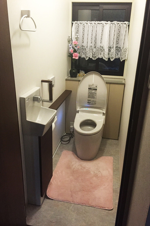 短工期！内装一新しスペースを有効利用したトイレリフォームi150401_05.jpg