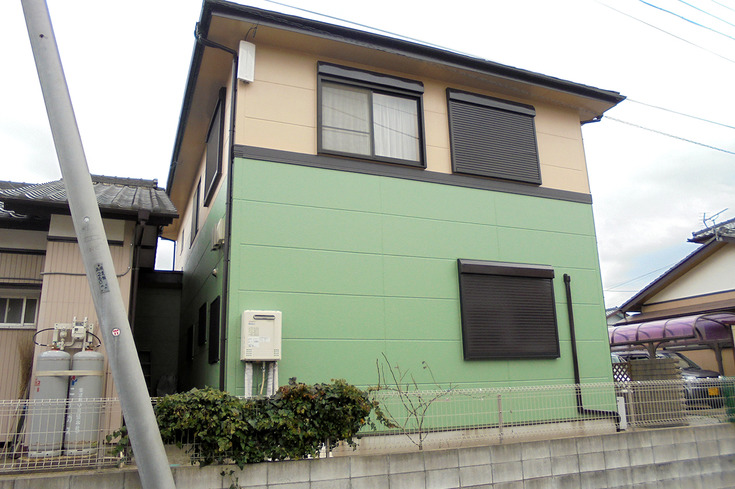 築10年、屋根・外壁の塗装でのリフォームはいかがでしょうかi150402_04.jpg