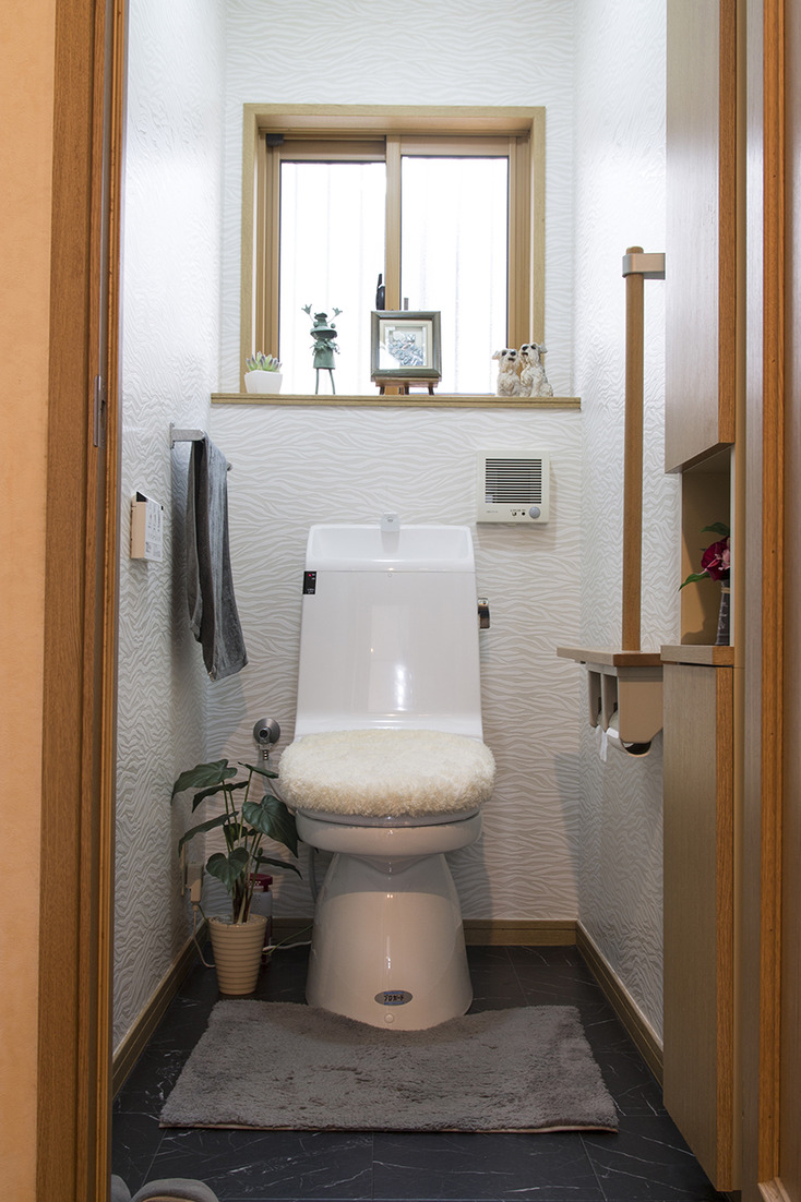 築浅の住宅を水回りリフォームで開放的なLDKの家にi151101_10.jpg