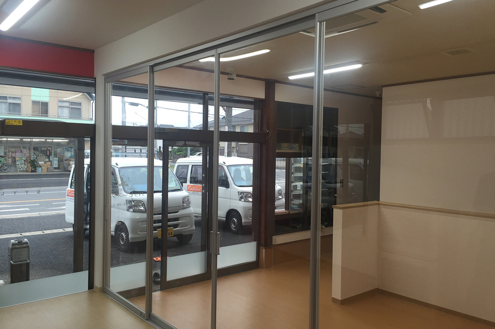 -店舗のペットサロンへのリフォーム-