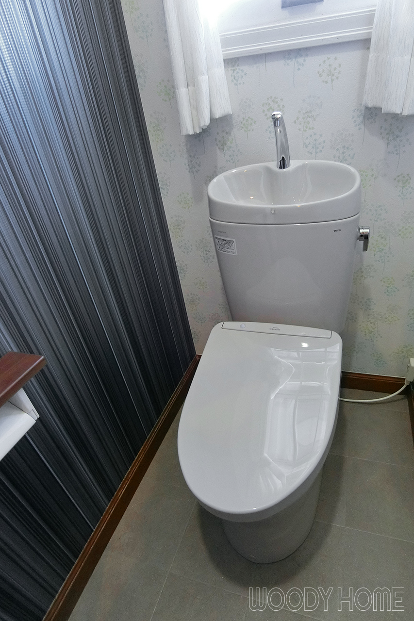 -その他 掃除が楽で使用水量が少ないエコな便器に交換したトイレと洗面のリフォーム-