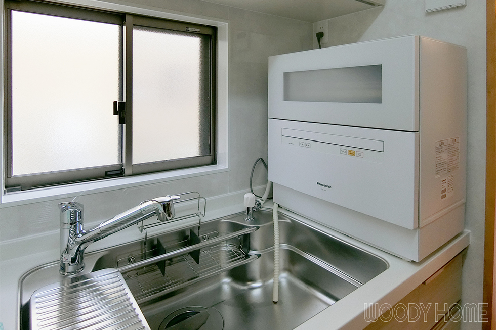 -その他 木造住宅の台所を収納が増え掃除が楽になるシステムキッチンへリフォーム-