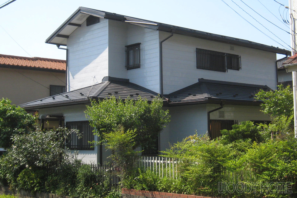 四街道市 Y様 リフォームでガルバリウム屋根に葺き替え高耐久塗料で外壁塗装した家