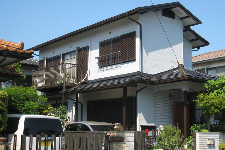-その他  リフォームでガルバリウム屋根に葺き替え高耐久塗料で外壁塗装した家-
