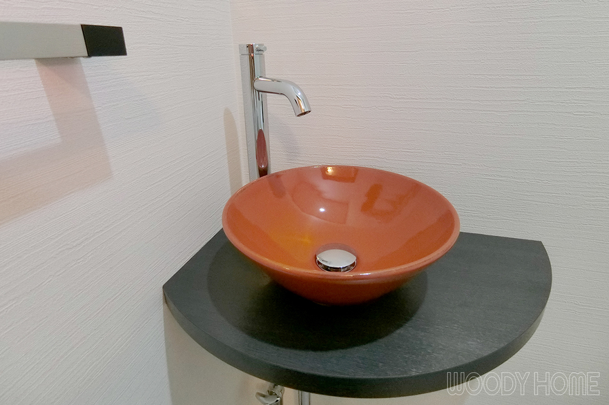 -その他  トイレを節水・タンクレス便器に交換しておしゃれな和モダン風にリフォーム-