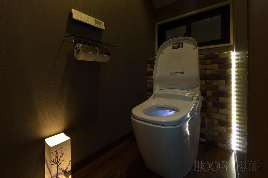 -その他  カフェのトイレをイメージしたお洒落なトイレと洗面化粧台リフォーム-