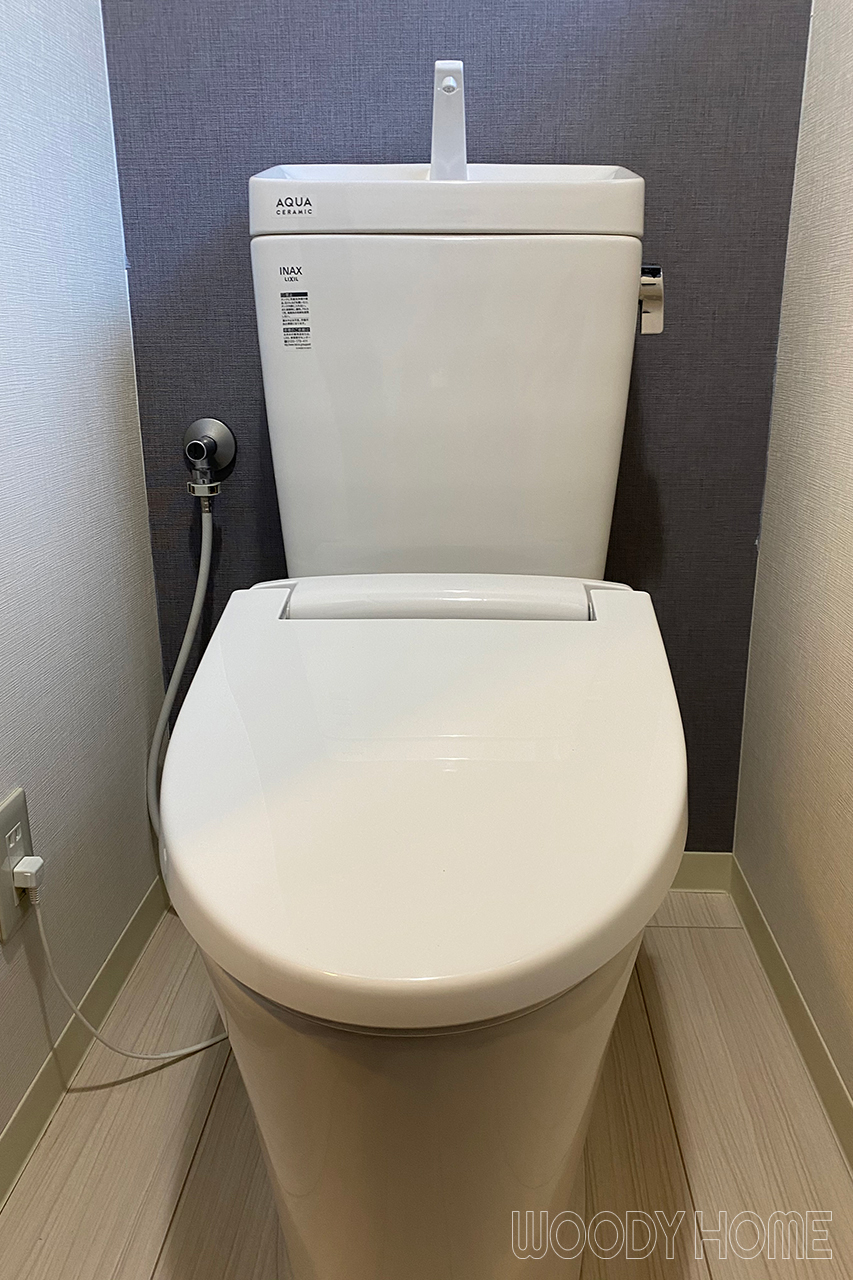 -トイレ  漏水にお悩みだったトイレを手軽にお洒落なトイレ空間にリフォーム-