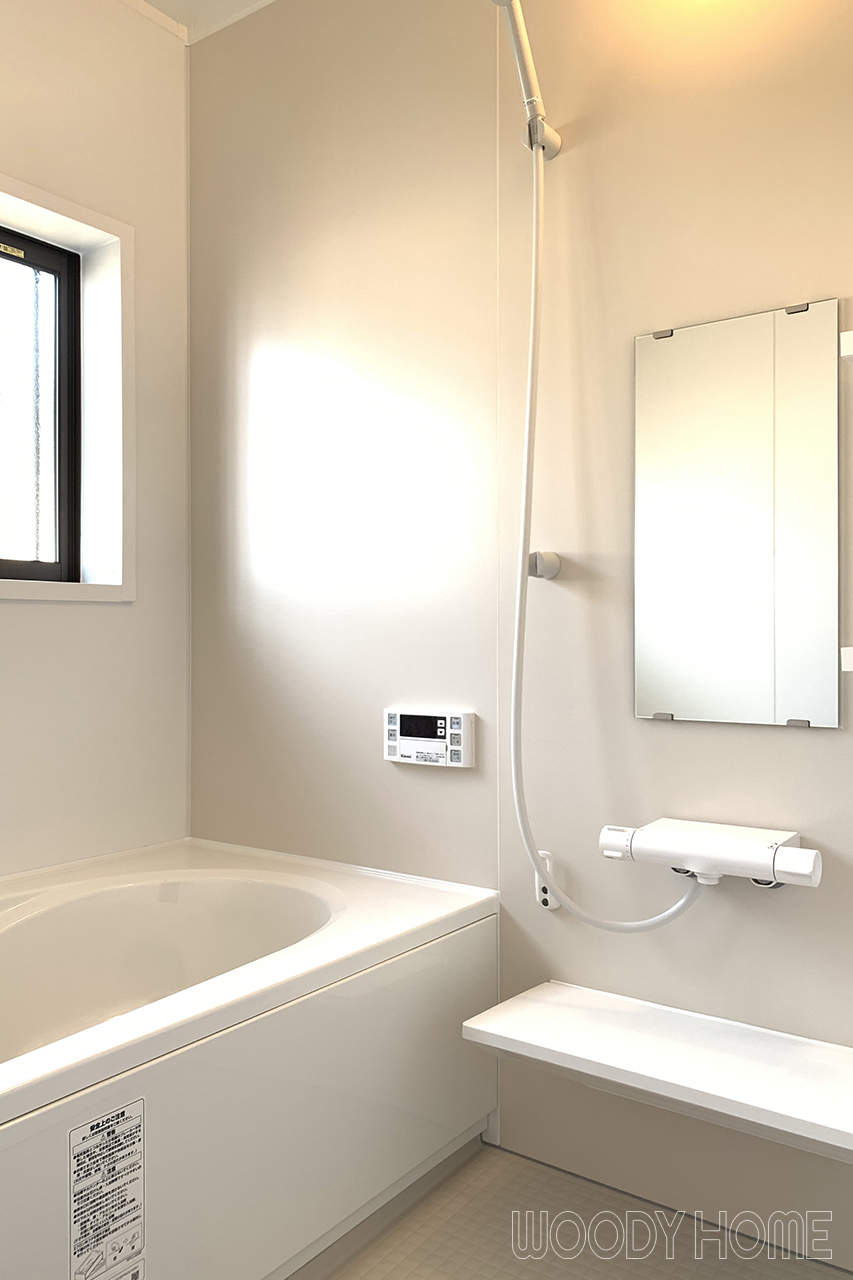 -浴室  浴室の水漏れによる土台腐朽の修理とユニットバスへ入れ替えリフォーム-