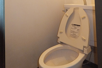 -木造3階建ての家をライフスタイルにあわせて二世帯住宅にリノベーション-