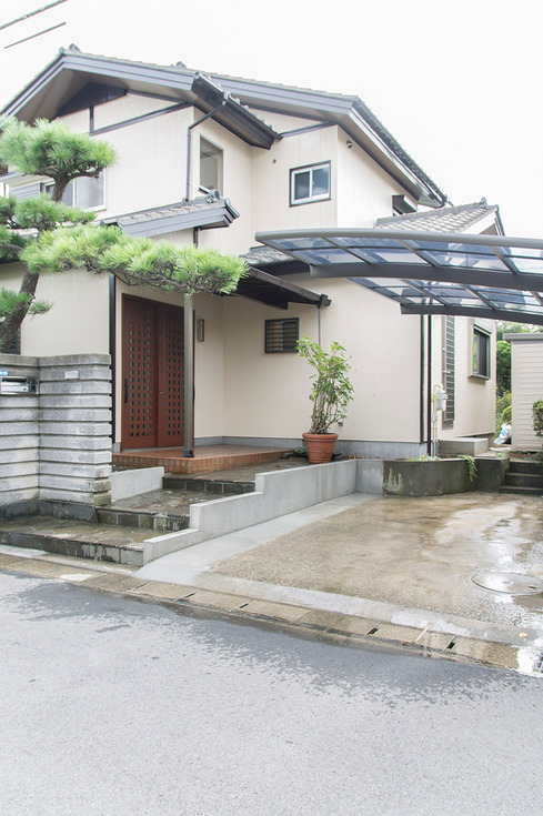 アプローチ 外構部分も補修