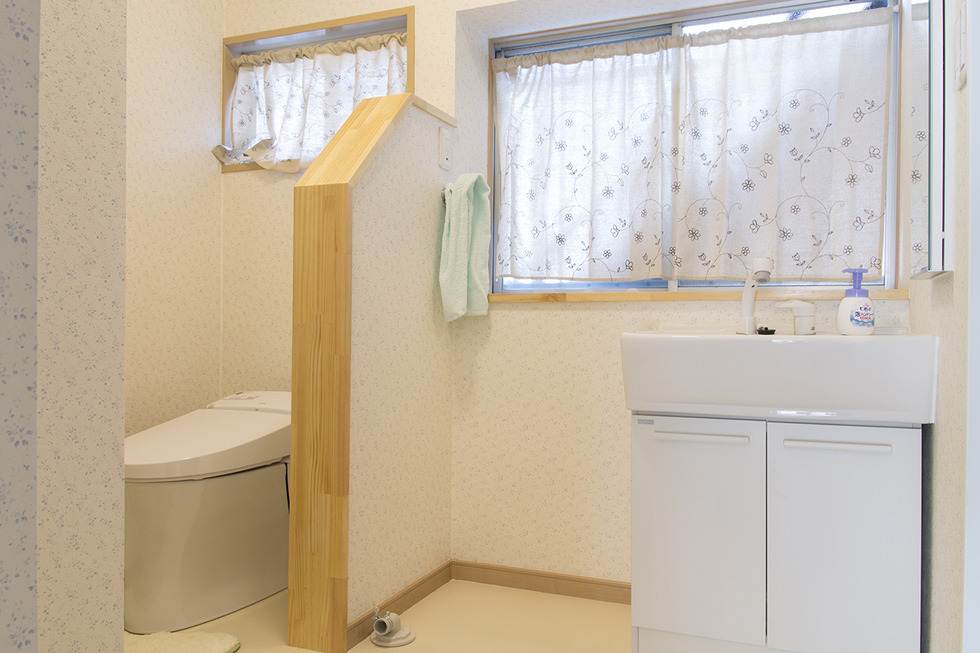トイレ 洗面を一部屋に