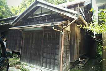 外観 リフォーム前