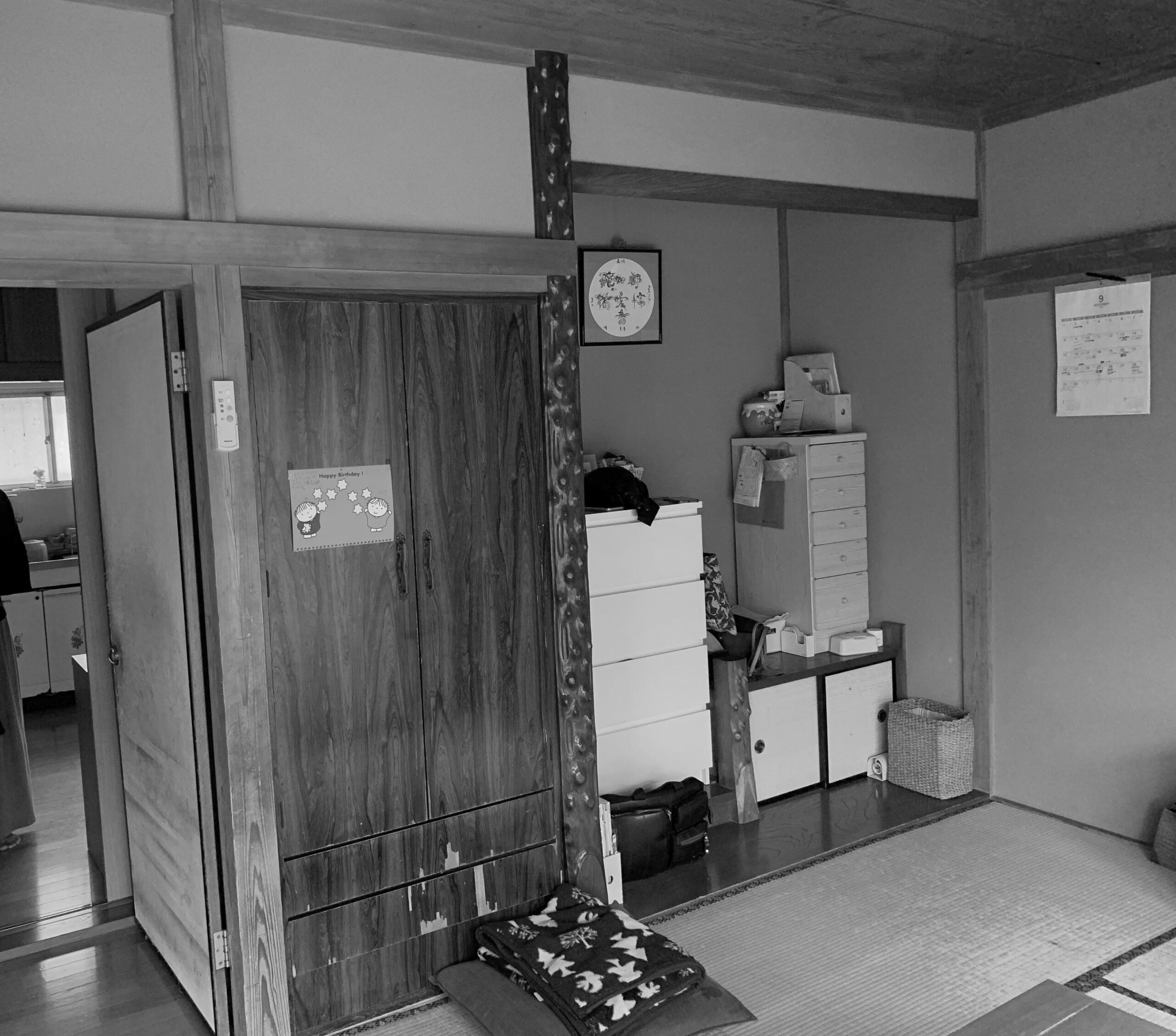 キッチンと和室の間の間仕切り壁